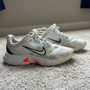 Nike tennis shoes